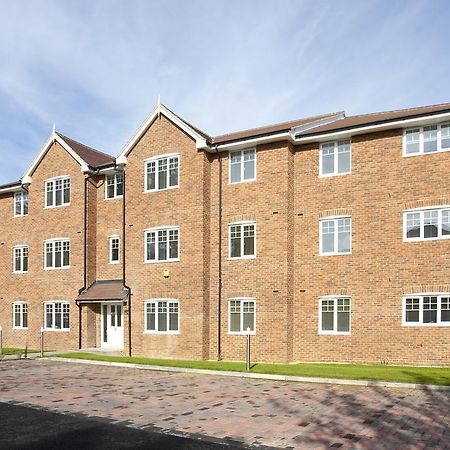 Апартаменты Saco Farnborough Фарнборо Экстерьер фото